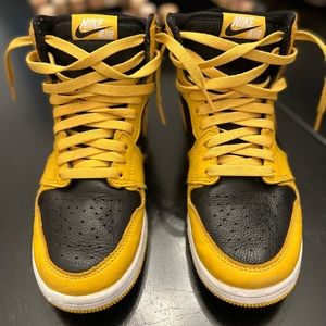 Nike Jordan 1 Mid Pollens